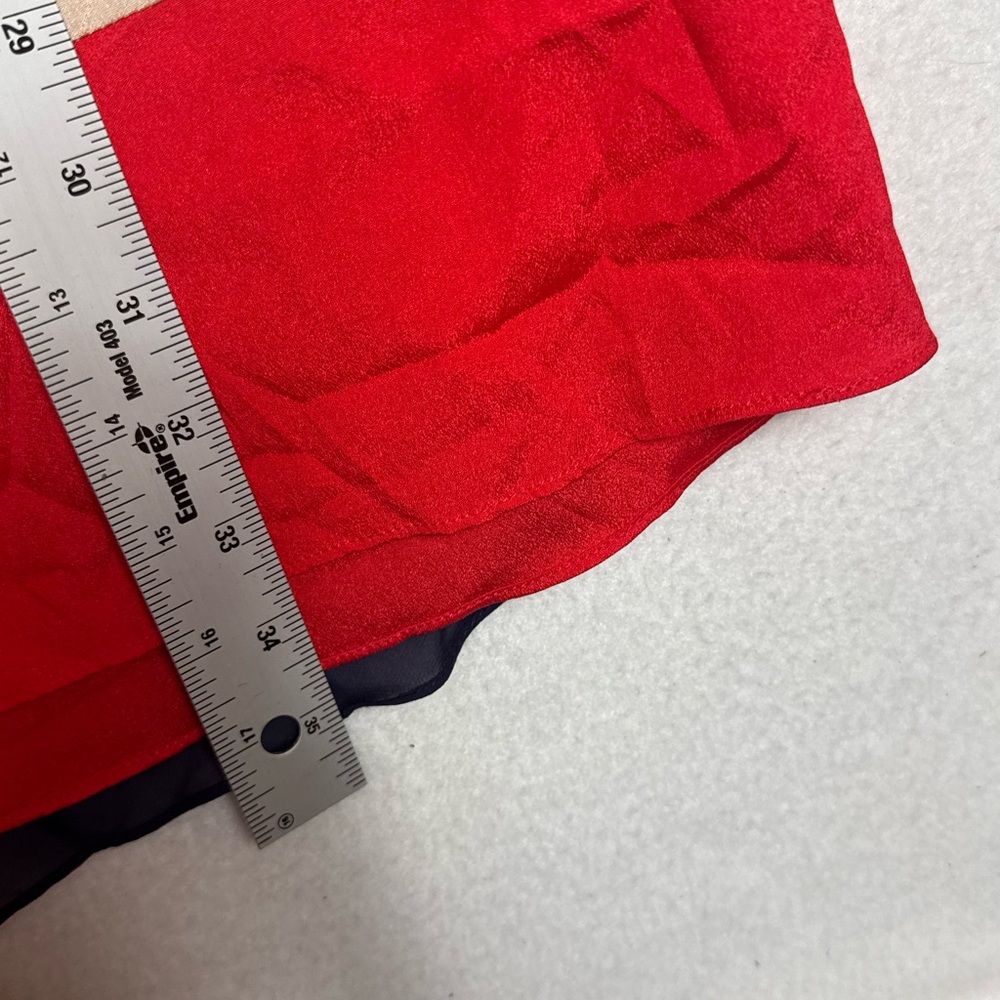 Wapi Plus Colorblock Sheer Layered Blouse - Picture 4 of 5